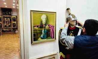 RECORD de vizitatori la Muzeul de Artă din Cluj-Napoca: Uniforme de onoare din anul 1850