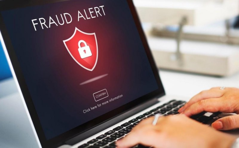 Atenție la această tentativă de fraudă online. Infractorii cibernetici trimit ”citaţii”  în numele Poliţiei Române