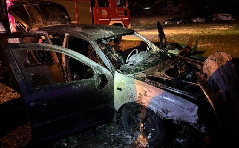 Mașină făcută SCRUM la Câmpia Turzii. Ce au găsit pompierii ajunși la fața locului