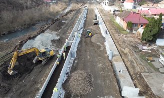 Cum arată lucrările de pe calea ferată Cluj-Napoca - Oradea - Episcopia Bihor. Tronsonul va fi electrificat și modernizat