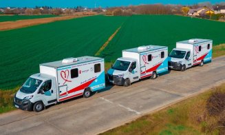 Trei caravane medicale mobile, dotate cu echipamente, inclusiv ecografe, pornesc spre comunităţile rurale