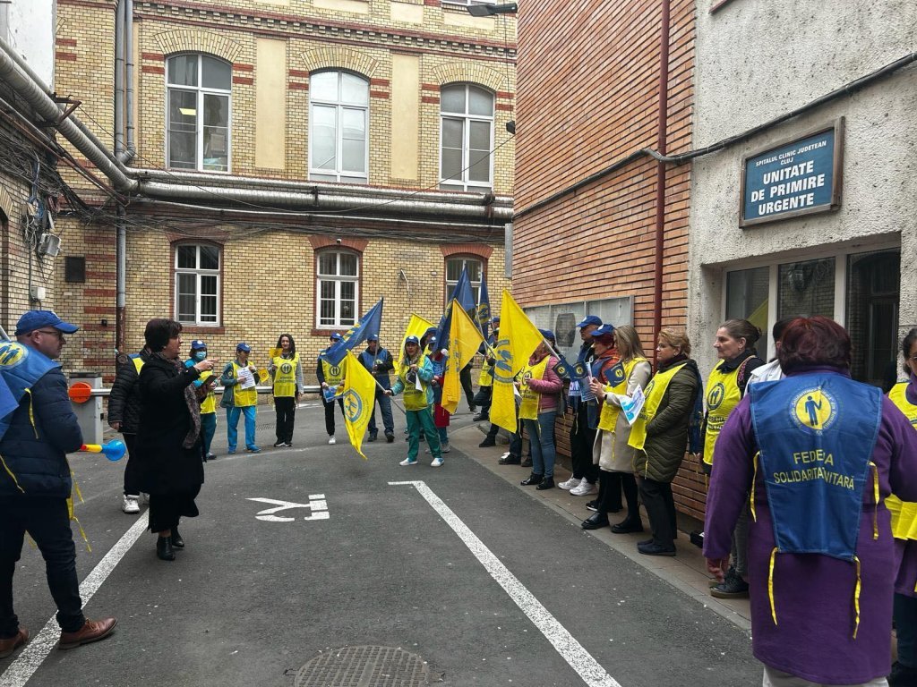 Sindicaliștii din Sănătate continuă protestele: GREVĂ de AVERTISMENT timp de o oră în spitalele din Cluj