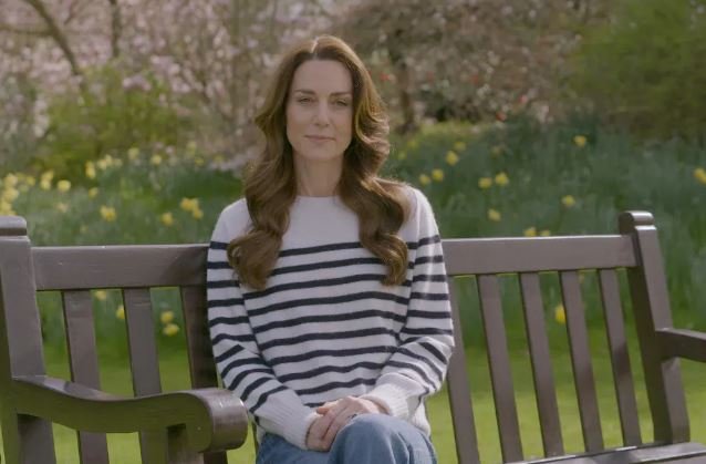 Kate Middleton ar fi fost forţată să anunţe că suferă de cancer
