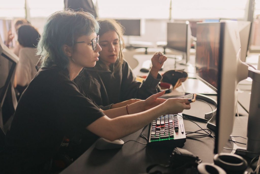 Adolescenții pasionați de film se pot înscrie la Let's Go Digital! 2024