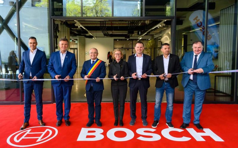 Rectorul Universității Tehnice din Cluj-Napoca, prezent la inaugurarea noului complex de birouri și laboratoare din Centrul de Inginerie Bosch