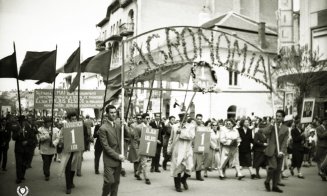 Defilare cu ocazia sărbătoririi Zilei Internaționale a Muncii, 1959