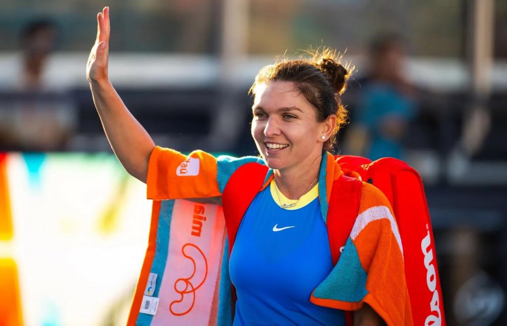 Simona Halep revine pe zgură după aproape doi ani. La ce turneu va participa