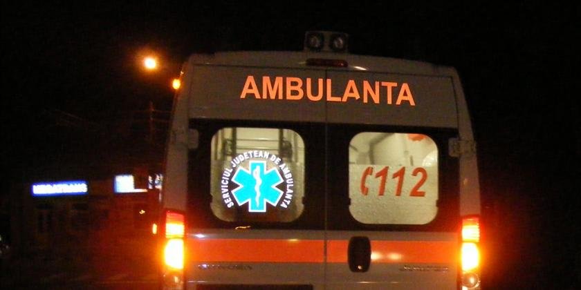 Tragedie în vestul țării. Tânără de 17 ani, decedată într-un accident / Șoferul implicat avea permisul de câteva zile