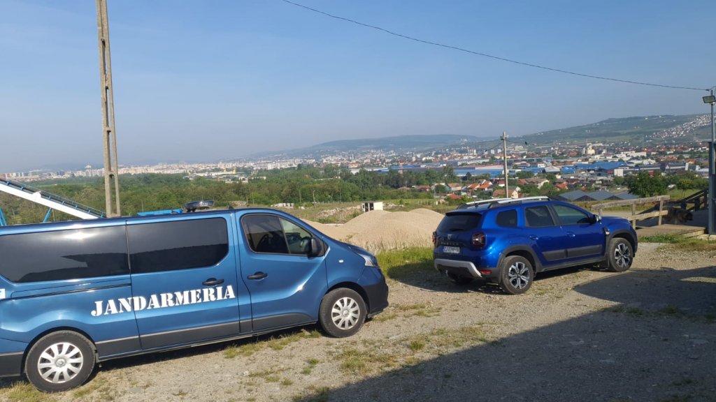 "Cadou" de Sfânta Elena pentru Udrea. Firma imobiliară din Cluj a fostului ministru, evacuată cu jandarmii de SDC Imobiliare