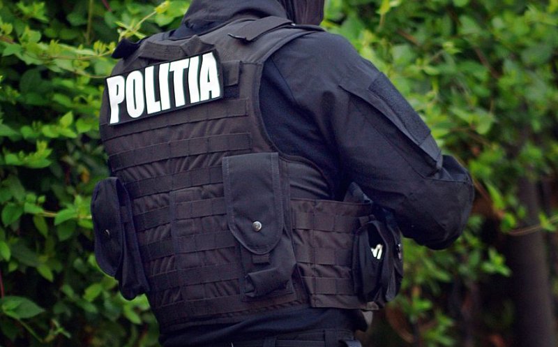 Percheziții cu mascaţii în Cluj / Mandate de aducere pe numele celor suspectaţi de contrabandă, evaziune și înșelăciune