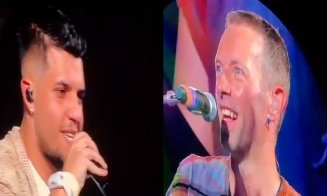 România! Momentul în care un cântăreț de manele este huiduit la concertul Coldplay