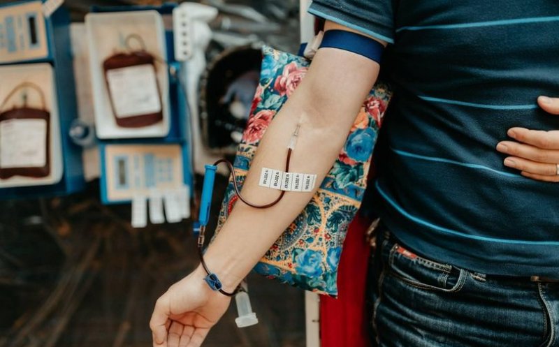 Ziua mondială a donatorului de sânge: 1,7% dintre români donează sânge, în timp ce media europeană este de 37%