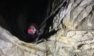 Exercițiu de salvare din peșteră foarte complicat pentru salvamontiștii clujeni. A durat peste 12 ore