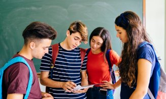 Absolvenții de gimnaziu și liceu să primească obligatoriu o recomandare consultativă pentru liceu/universitate - propunere