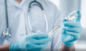 O țară din Europa este prima din lume care începe să vaccineze oameni împotriva gripei aviare
