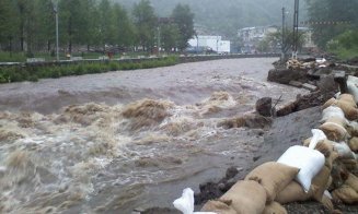 Cod galben de inundații pe râuri din 12 județe, inclusiv în Cluj