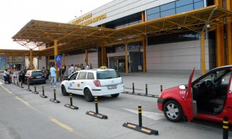 Opt bărbați din Asia, veniți în România pentru muncă, au fost expulzați prin Aeroportul Cluj. Care a fost motivul