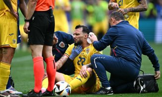 Mogoş, faultat violent. Fundașul CFR-ului s-a prăbușit pe teren în partida România - Olanda 