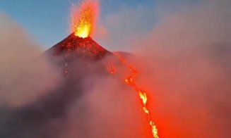 ALERTĂ în Italia! Erupe vulcanul Etna / Aeroportul din Catania a fost închis