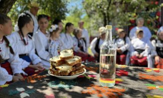 O zi de poveste într-un sat clujean: tradiții și bunătăți pe alese