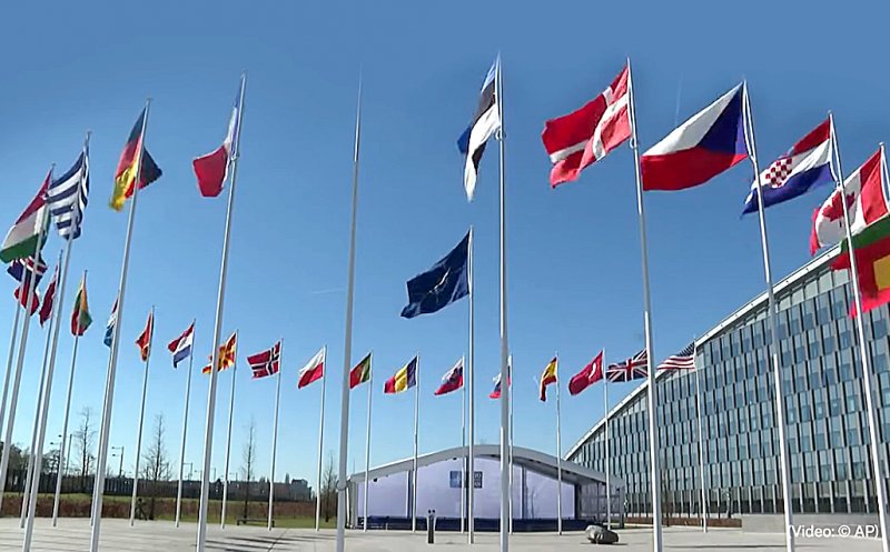 Preşedintele Klaus Iohannis va solicita la Summitul NATO o atenție sporită pentru Flancul Estic şi Marea Neagră