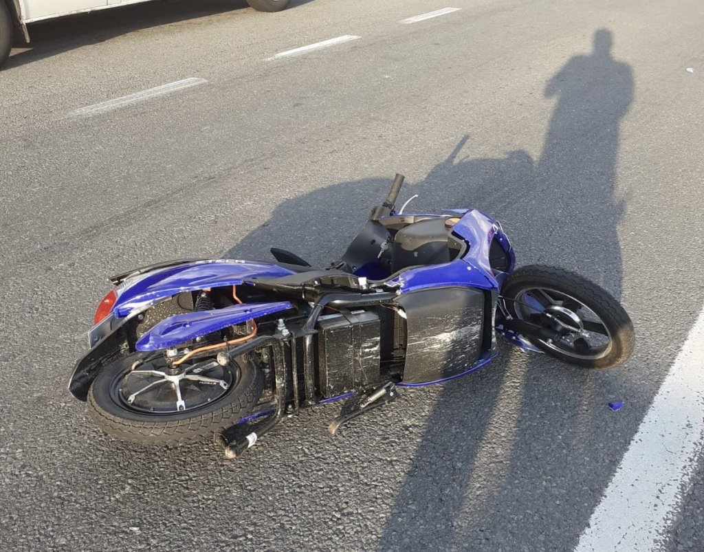 ACCIDENT grav în județul Cluj: Un motociclist a fost rănit / Elicopterul SMURD a aterizat la fața locului