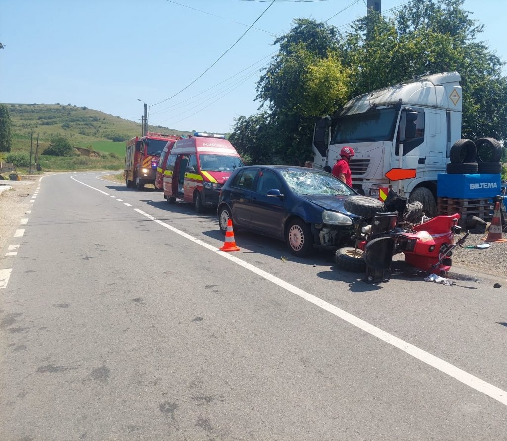 Cum s-a produs accidentul auto din județul Cluj. ATV-ul era neîmatriculat, iar „șoferul” era băut fără permis
