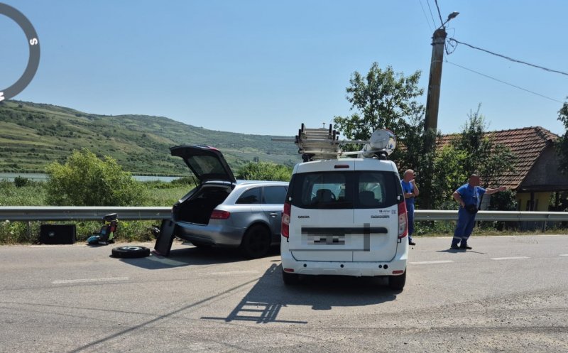 Accident rutier în județul Cluj: Minor de 15 ani și o tânără de 21 de ani primesc îngrijiri medicale