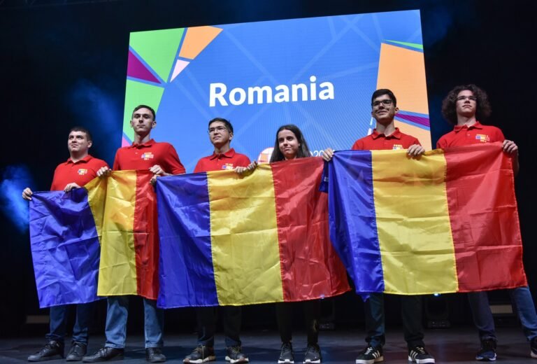 Șase medalii pentru elevii români la Olimpiada Internațională de Matematică. Echipa, pe locul 12 din peste 100 de țări