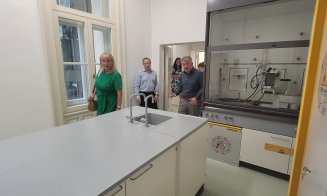 UMF Cluj a inaugurat noul Centru de Cercetare privind Dezvoltarea Medicamentului. Investiție de peste 30 de milioane de lei