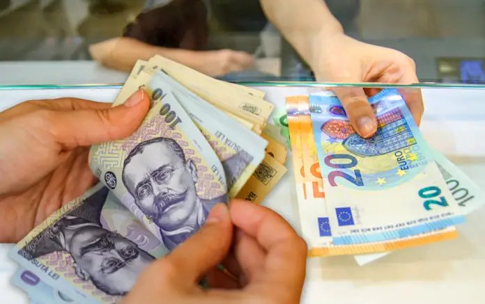 Record al banilor trimiși de românii din diaspora. Au egalat investițiile străine
