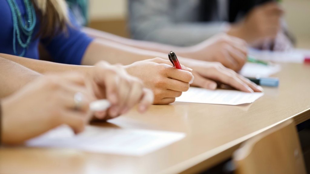 Când ar putea avea loc simulările la Evaluarea Naţională şi Bacalaureat 2025