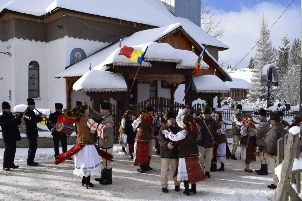 Sătenii din Mărișel duc patrimoniul clujean la Festivalul Internațional de Folclor Montan din Zakopane