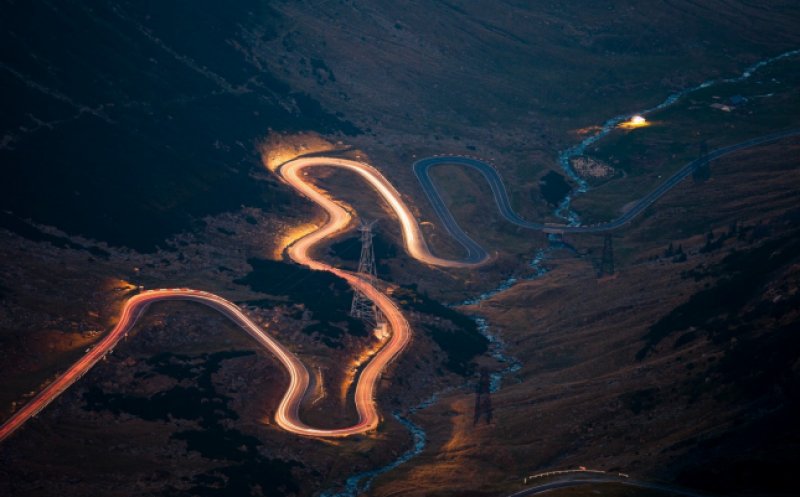 Circulația pe Transfăgărășan se închide temporar. Sărbătoare pe cel mai spectaculos drum din România