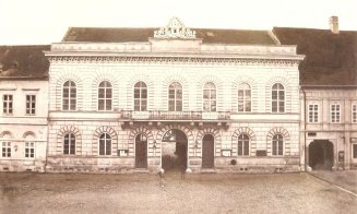 O plimbare în jurul centrului, în 1859, prin fotografiile lui Veress Ferenc