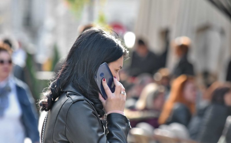 Există o legătură între telefoanele mobile și cancerul cerebral? Ce arată cel mai amplu studiu