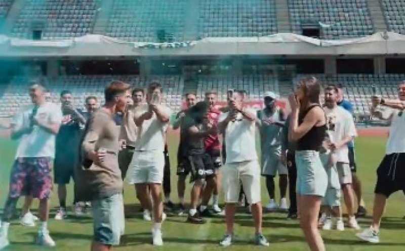 Moment special pentru Gabriel Simion. Mijlocașul a aflat alături de colegi că va fi tatăl unui băiețel