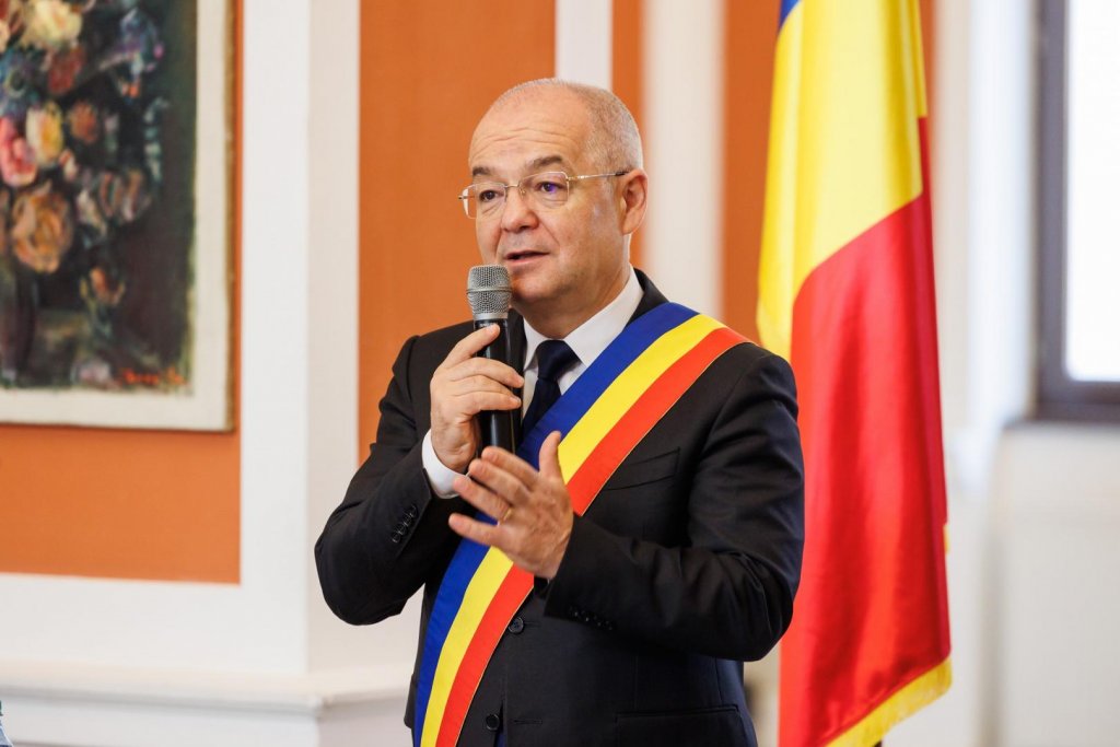 Cu cât și-au luat Bacalaureatul politicienii / Emil Boc: „Contează ce ai făcut cu nota pe care ai luat-o după aceea, în viață”