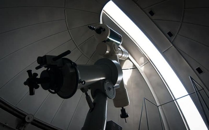 Vrei să știi câte-n lună și stele? Du-te la Observatorul Astronomic UBB Cluj! Vezi când este deschis publicului