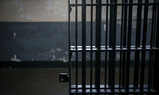 ȘOCANT: Un băiat de 15 ani s-a sinucis în penitenciar. Era închis de câteva zile pentru furt