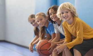 Nou program în școli! Elevii vor lua lecţii de educaţie fizică şi sport de la campioni