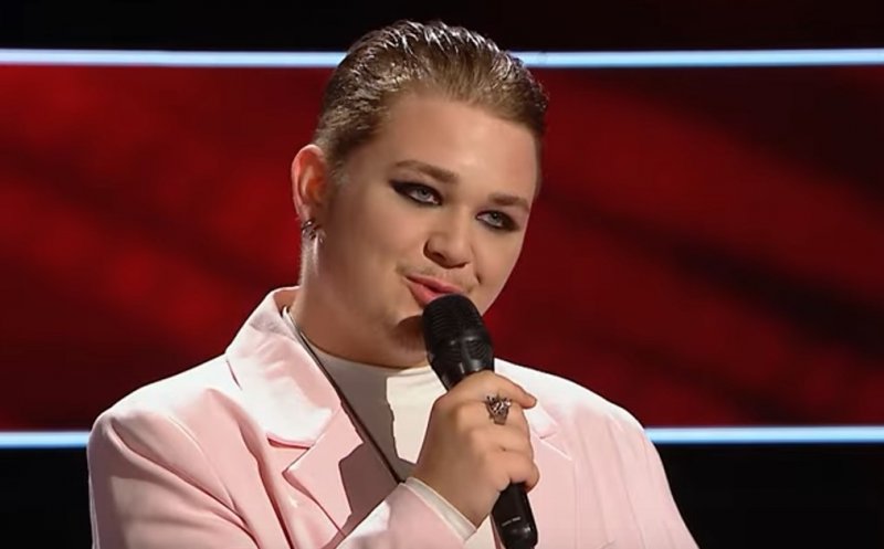 Un student la Regie de Operă a impresionat jurații la „Vocea României”. Ionuț Hanțig a întors toate scaunele