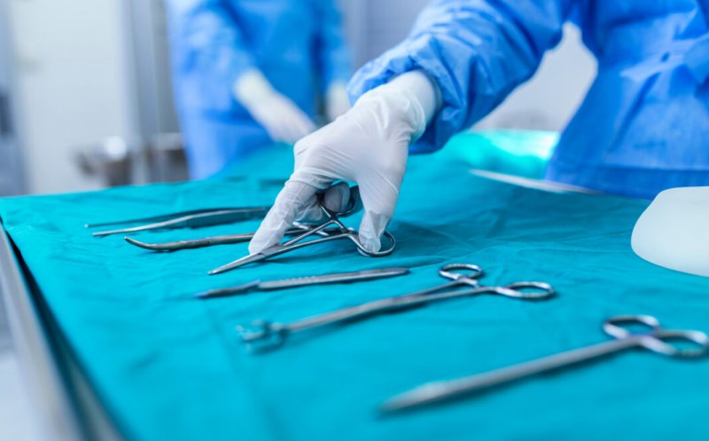 A fost declarat în moarte cerebrală, dar s-a trezit în timp ce chirurgii se pregăteau să-i facă o prelevare de organe