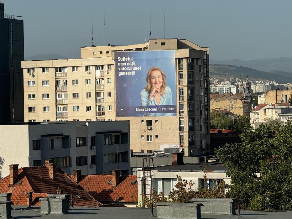 Sabin Sărmaș, Elena Lasconi și Cristian Terheș, amendați pentru amplasarea de materiale electorale ilegale la Cluj / Dan Tarcea către USR: „Vreți să faceți legi, dar sunteți primii care nu respectă legea!”