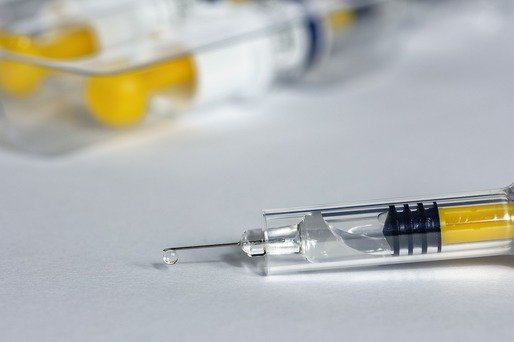 Începe testarea pe oameni a primului vaccin din lume împotriva norovirusului