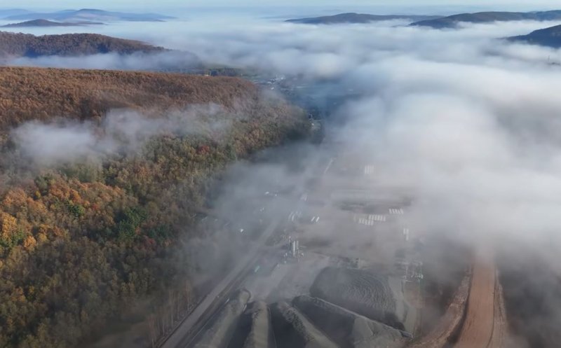 IMAGINI spectaculoase de pe A3. Cum arată acum viaductele de pe șantierul UMB  Zimbor/ E gata stația pentru asfalt