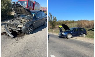 Coliziune între două mașini, în Cluj. Două victime, consultate de către paramedicii SMURD