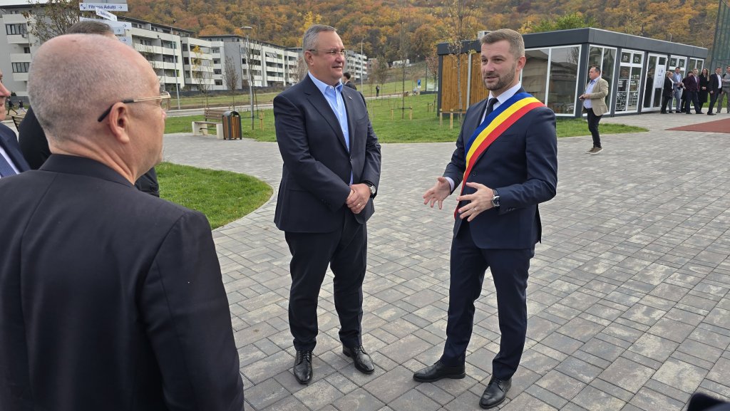 Liderul PNL, impresionat de noul parc sportiv din Florești: „Foarte frumos, sincer vă spun!”