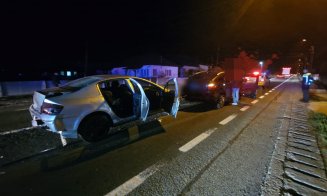 Accident între trei mașini, în Cluj: O minoră de șapte ani și un bărbat au fost transportați la spital