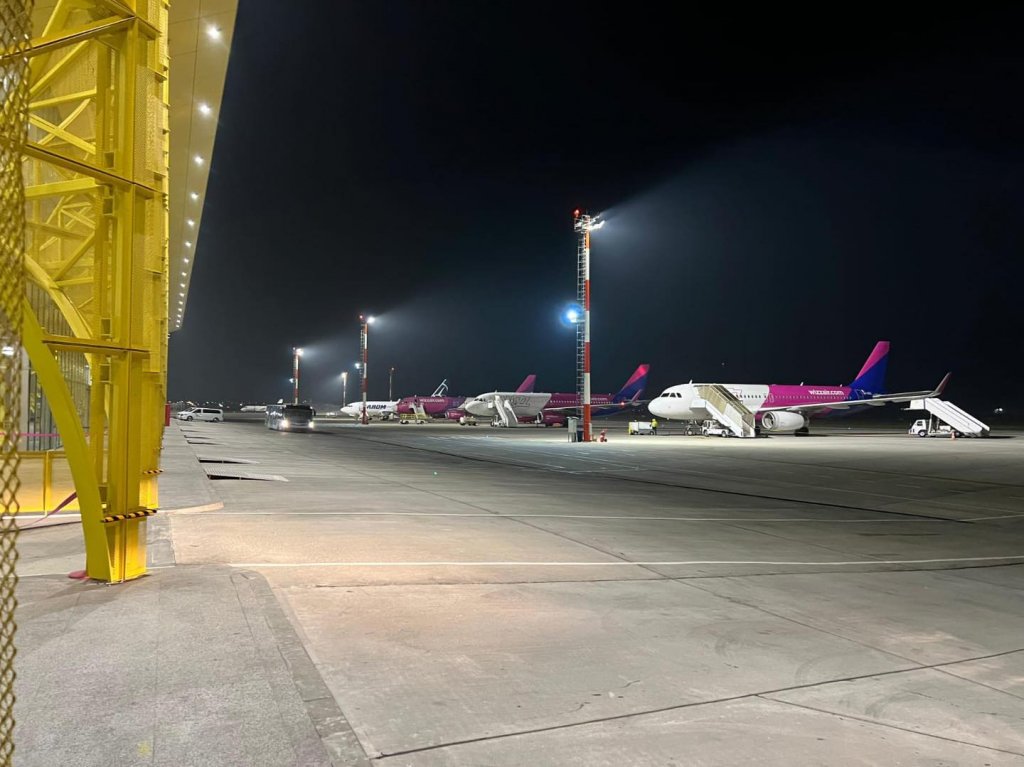 Numărul incidentelor cu vaporii toxici din cabinele de pilotaj Wizz Air ar fi mai mare, însă nu sunt raportate